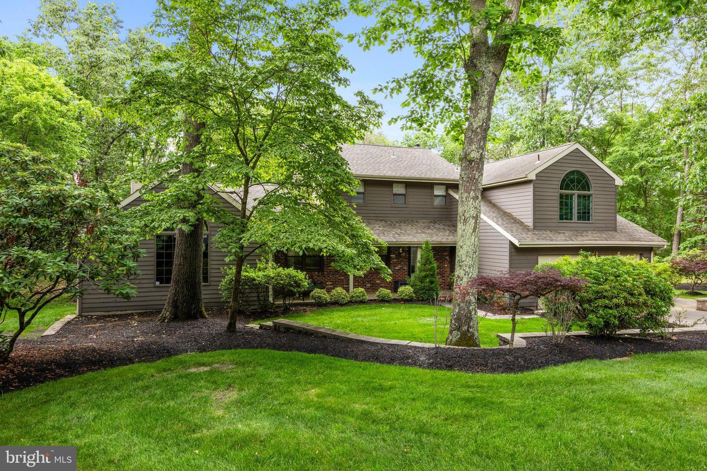 Property Photo:  26 Country Club Lane  NJ 08053 