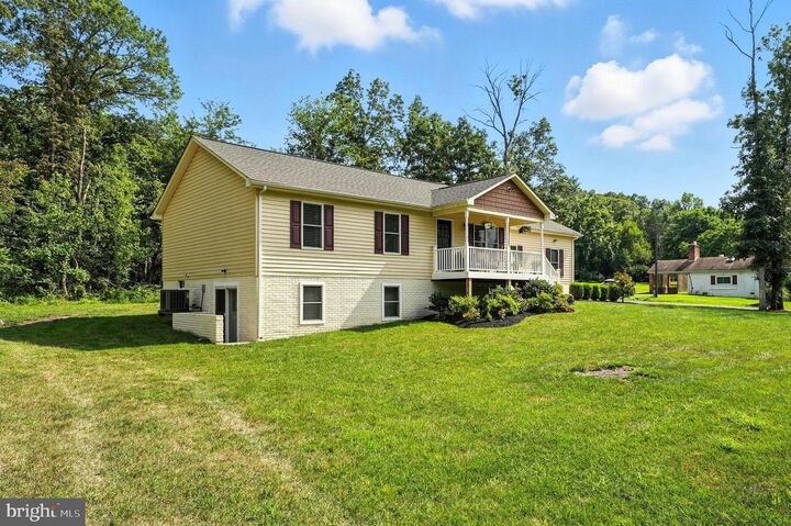 Property Photo: 12253 Davis Road VA 22734