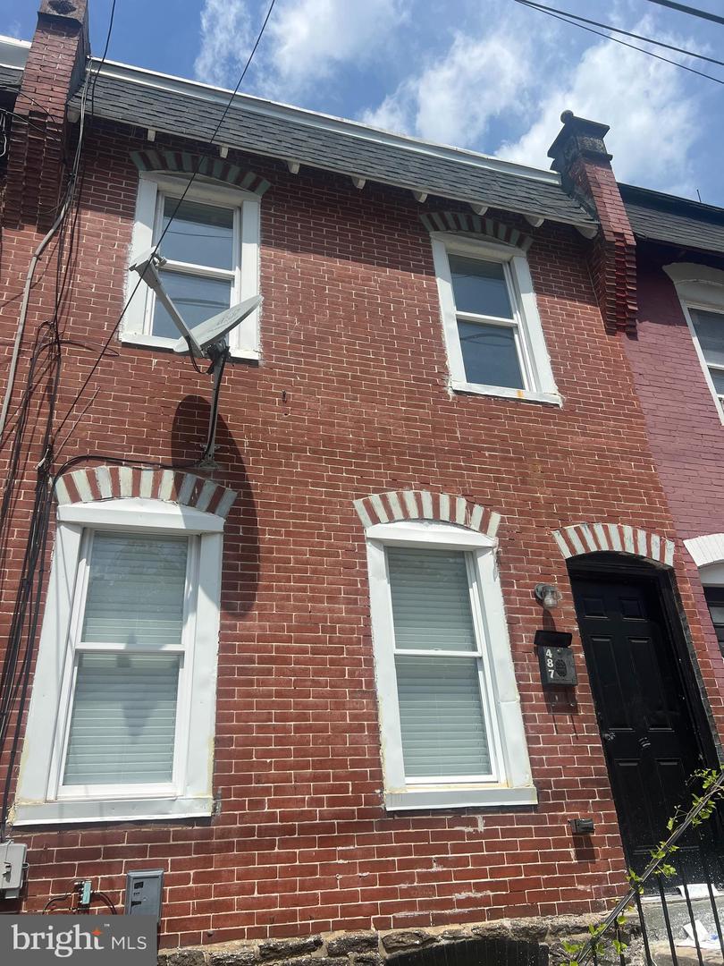 Property Photo: 487 E Penn Street PA 19144