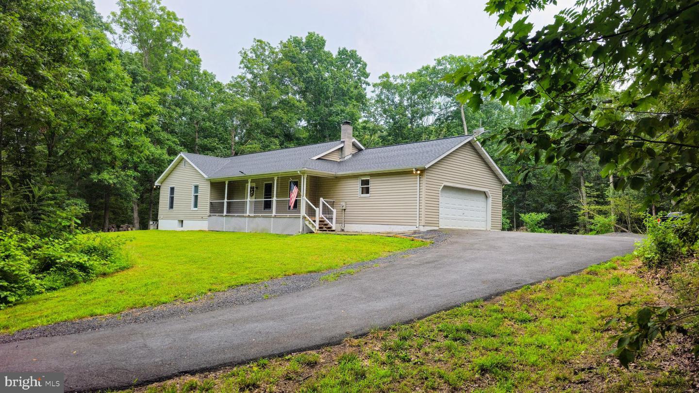 10473 Hedgesville Road  Hedgesville WV 25427 photo