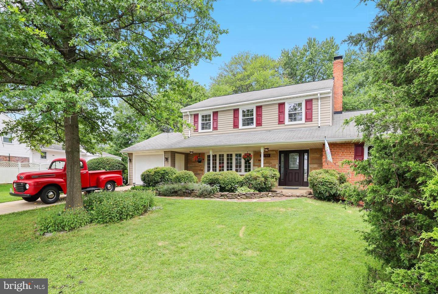 Property Photo: 12749 Bexley Terrace MD 20904