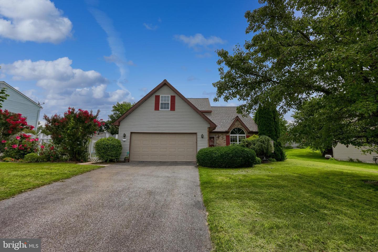 Property Photo:  112 Winston Drive  PA 17408 