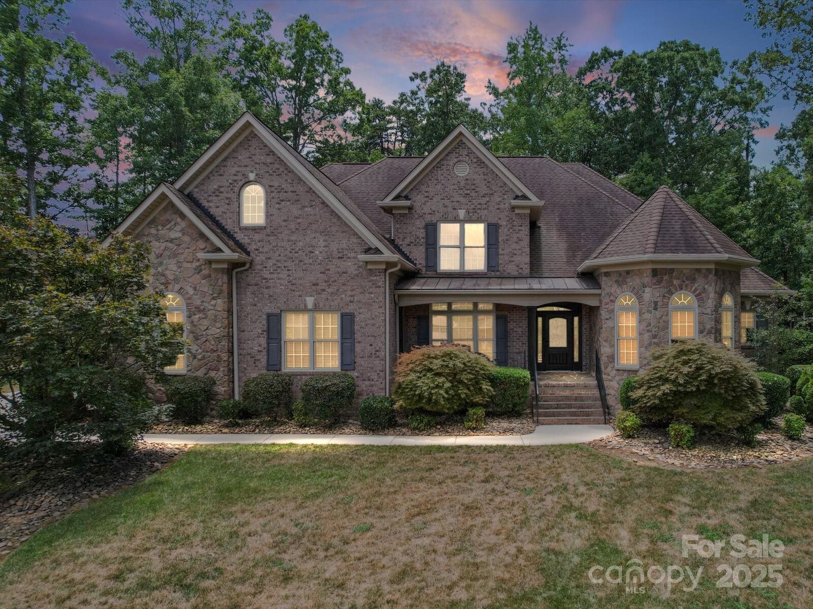 Property Photo:  3925 Hounslow Lane  NC 28075 