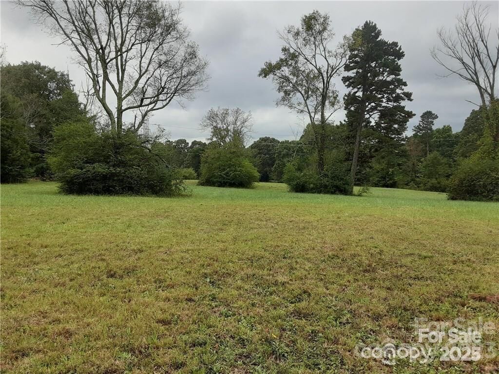 Property Photo: 4351 Lookout Dam Road NC 28609