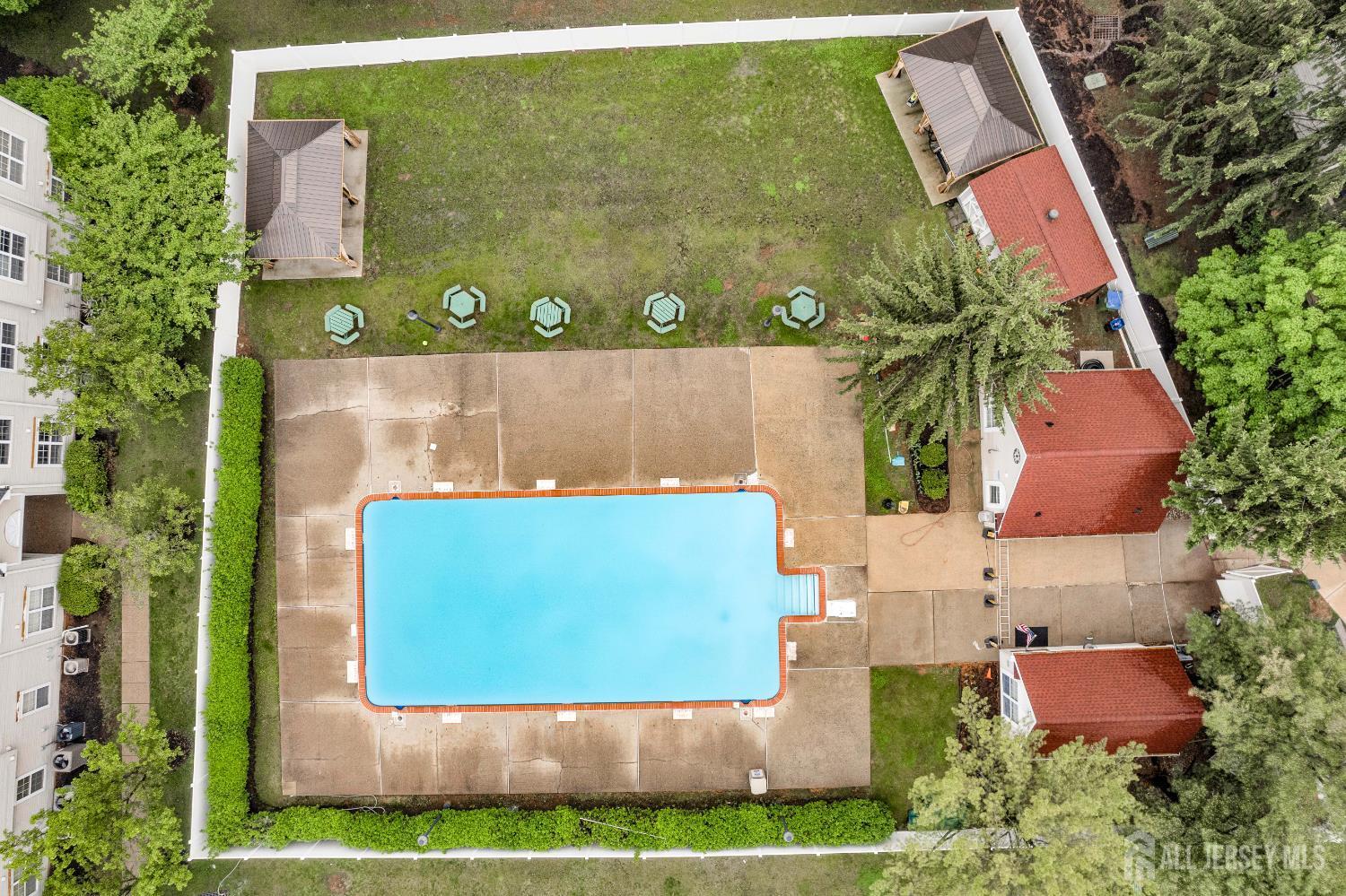 Property Photo: 98 Prestwick Way NJ 08820