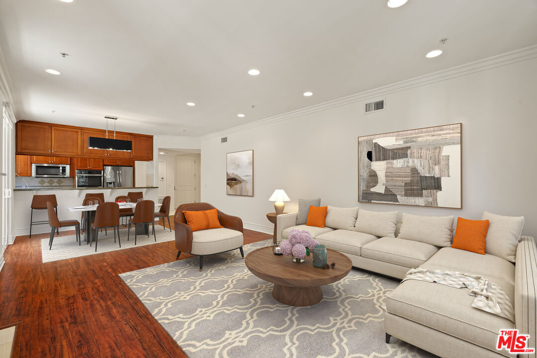 Property Photo: 2306 Fox Hills Dr CA 90064