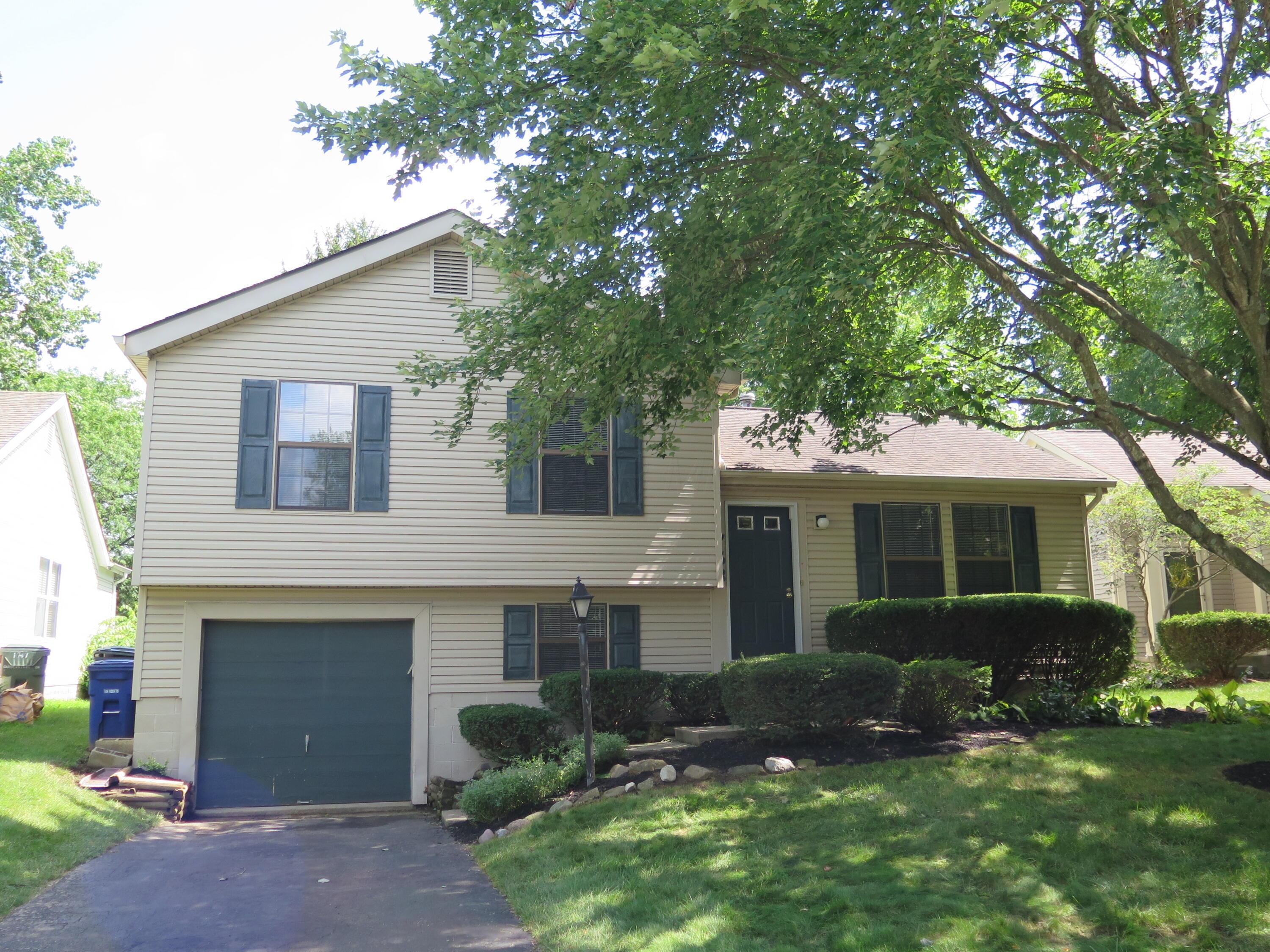 Property Photo:  1753 Gardenstone Drive  OH 43235 