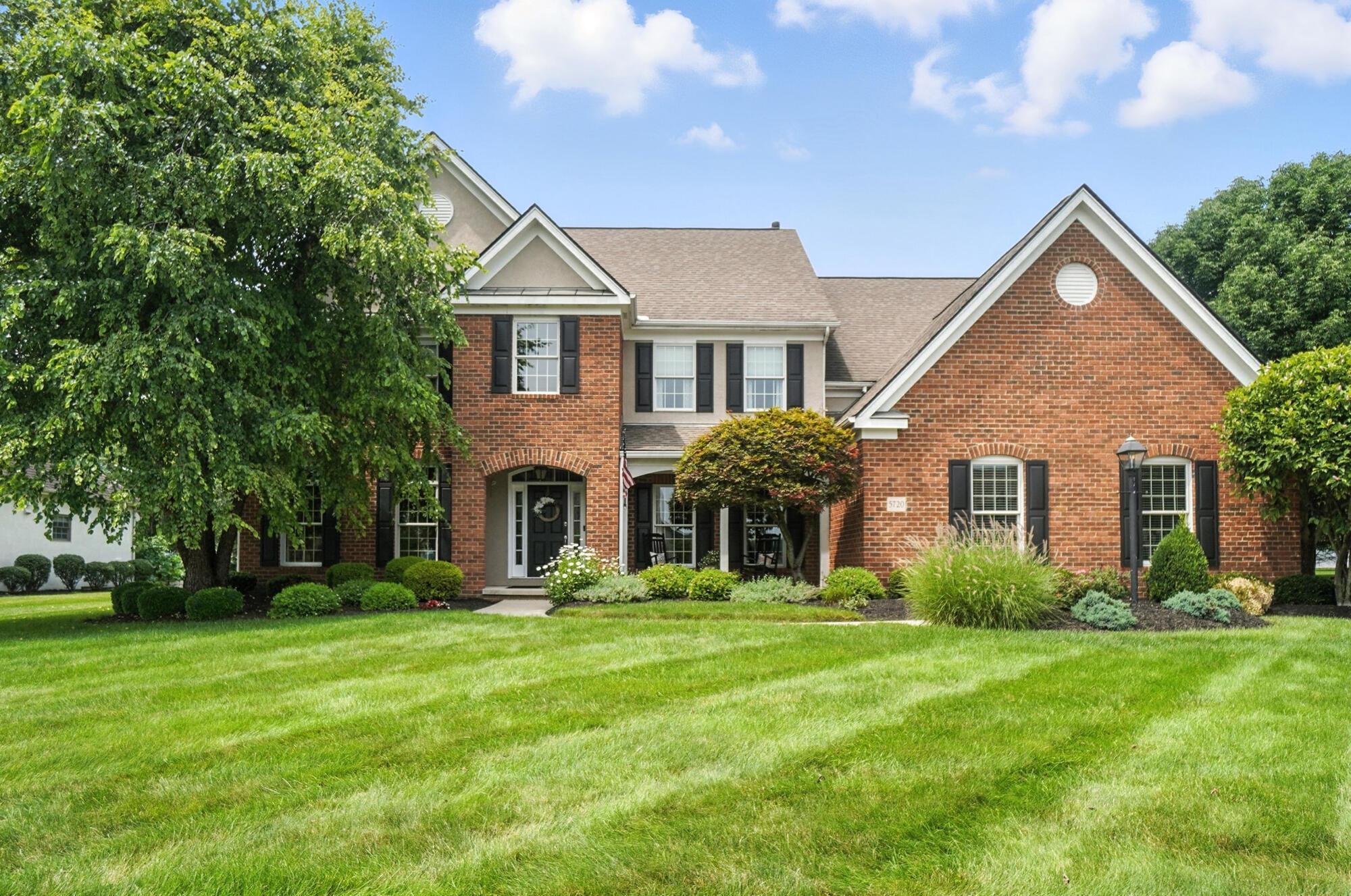 5720 Medallion W Drive  Westerville OH 43082 photo