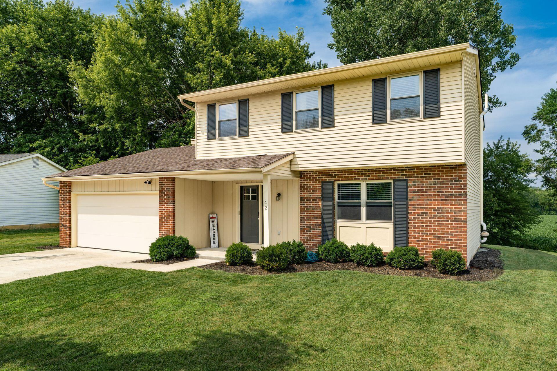 Property Photo: 42 John Anne Circle OH 43110
