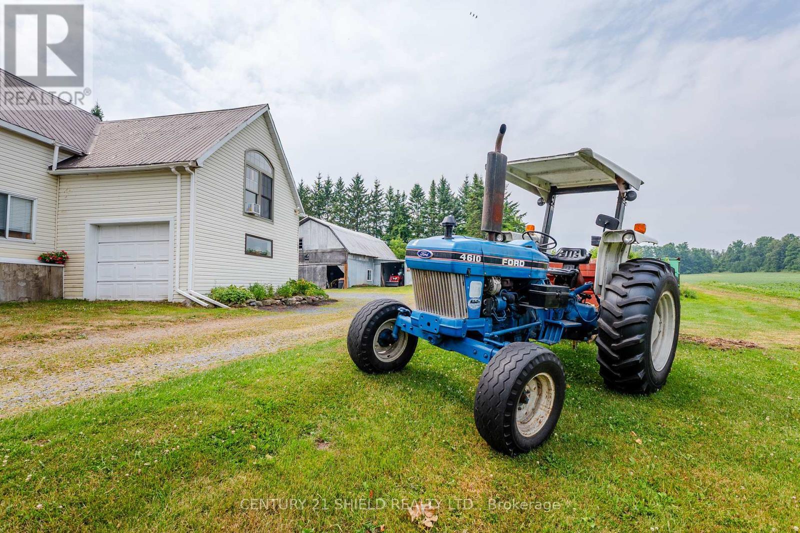 Property Photo: 16995 Myers Road ON K0C 2A0