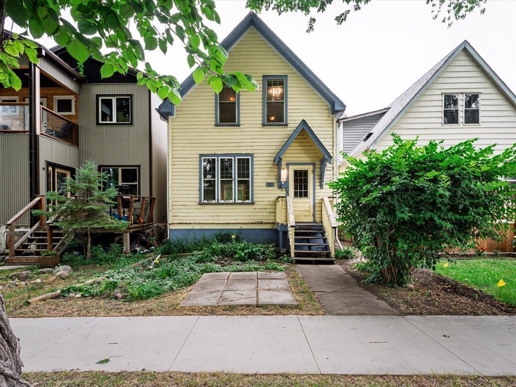 Property Photo: 27 Morley Avenue MB R3L 0X4