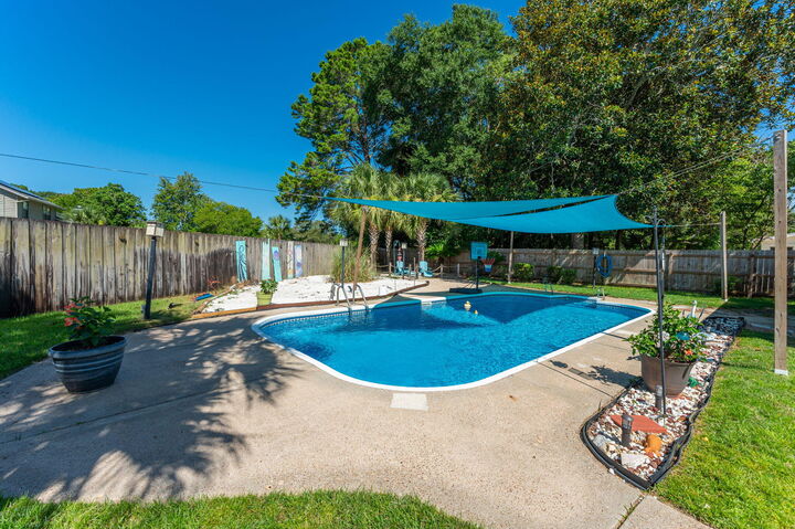 Property Photo:  10 Lake Lorraine Circle  FL 32579 