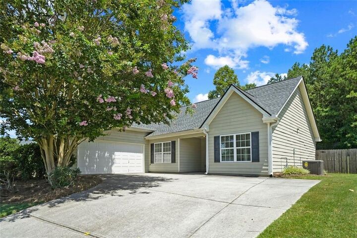 6345 Aarons Way  Flowery Branch GA 30542 photo
