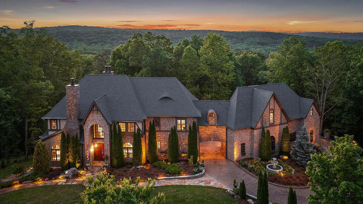 Property Photo: 4405 Hawk Ridge Court TN 37377