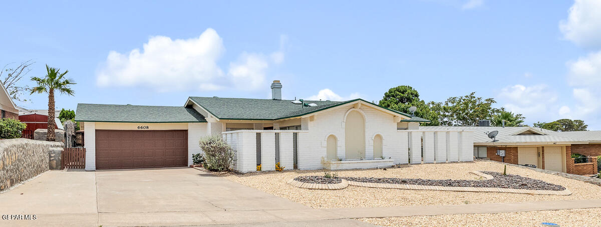 6608 Los Altos Drive  El Paso TX 79912 photo
