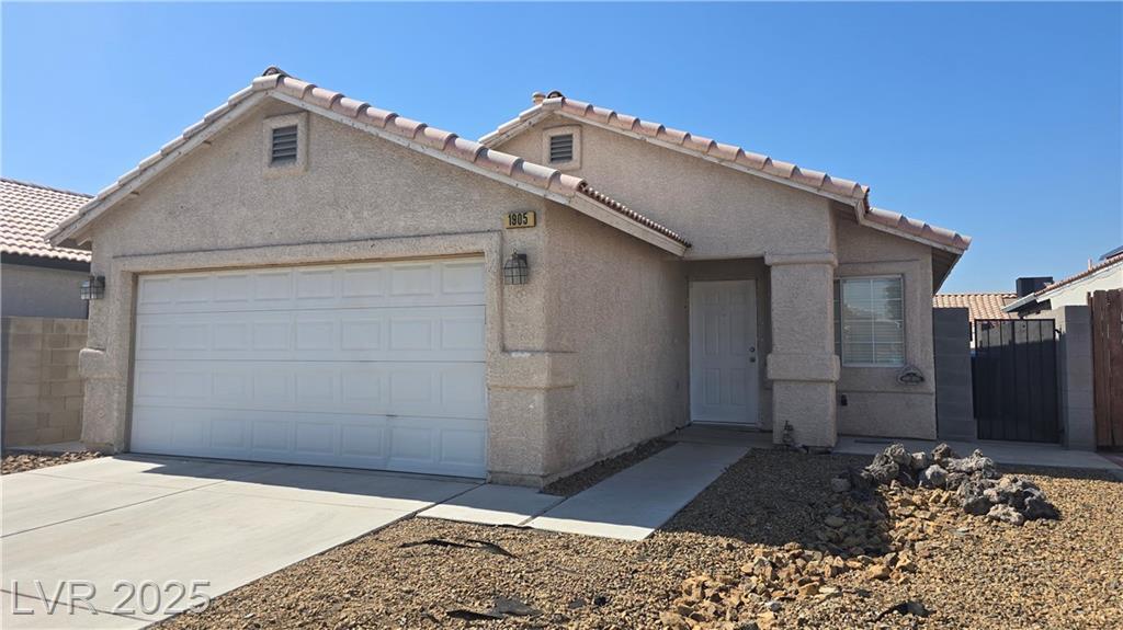 Property Photo: 1905 Emerald Green Avenue NV 89106