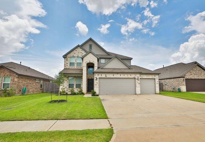 Property Photo: 108 Grazing Meadows Lane TX 77484