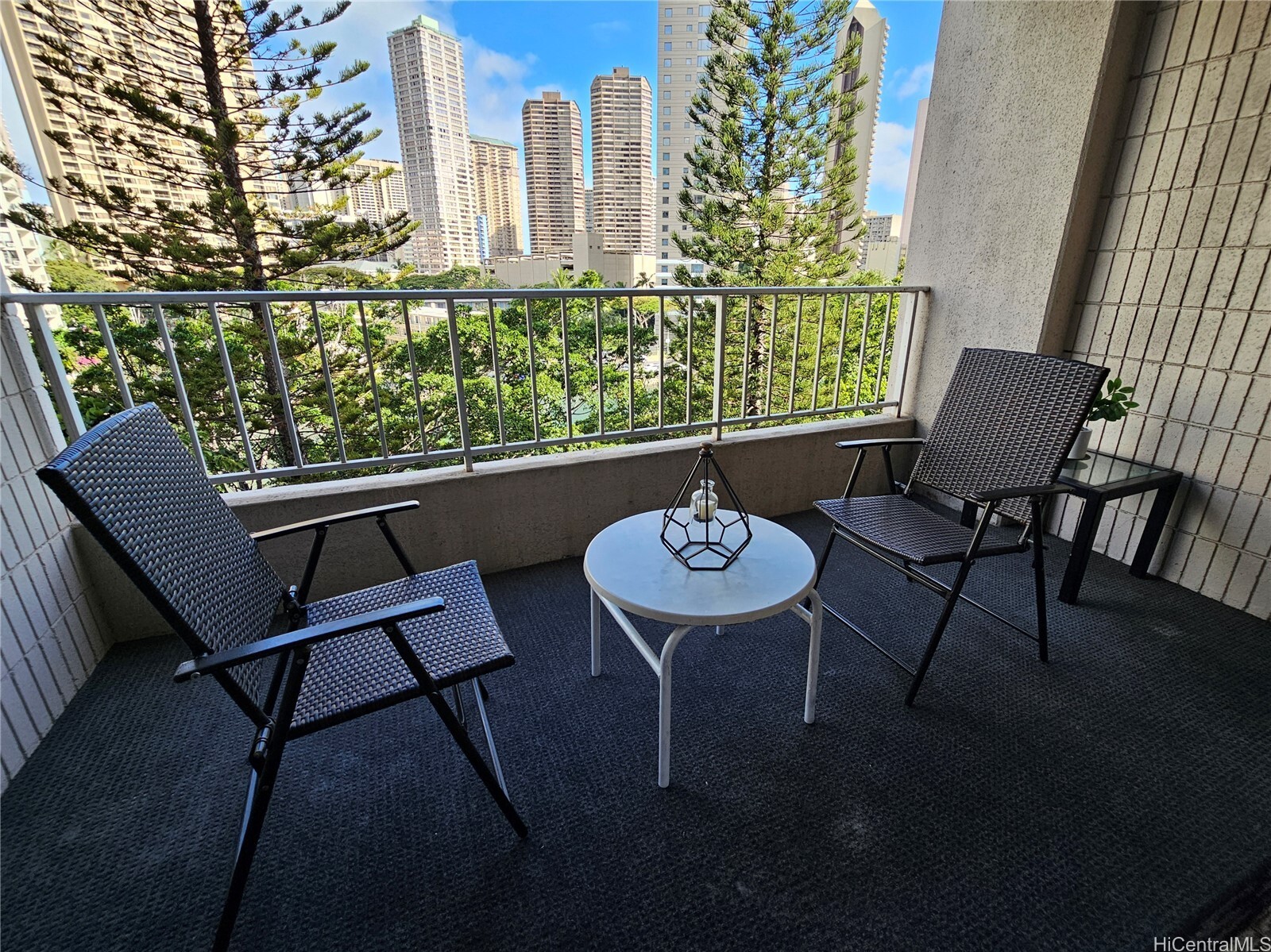 Property Photo: 1848 Kahakai Drive 605 HI 96814