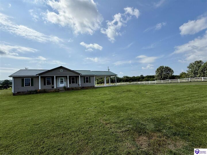Property Photo:  825 Buck Grove Road  KY 40117 