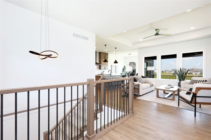 Property Photo:  2909 Crest View Circle  IA 50211 