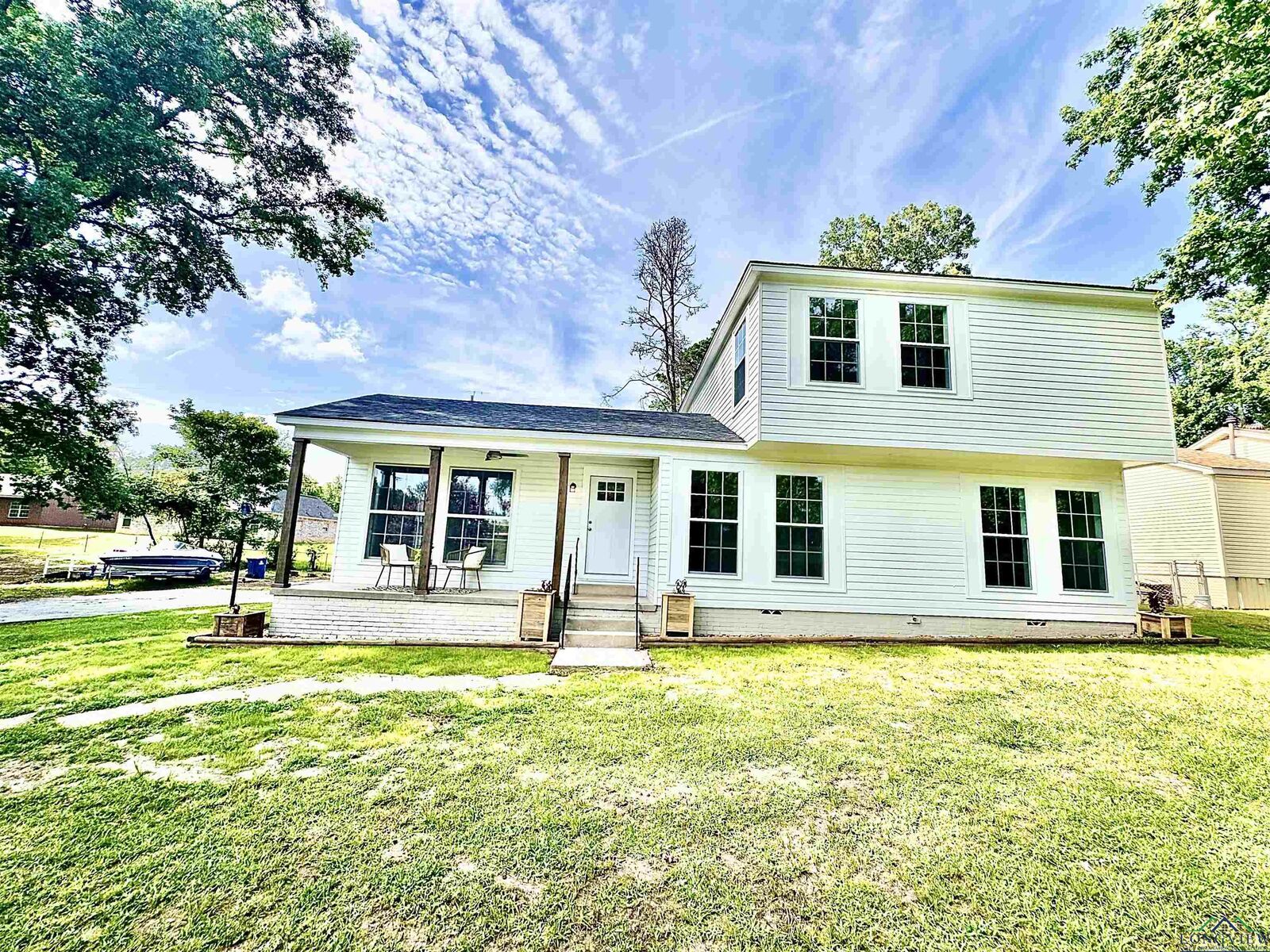 Property Photo:  3 Buena Vista Drive  TX 75670-1353 
