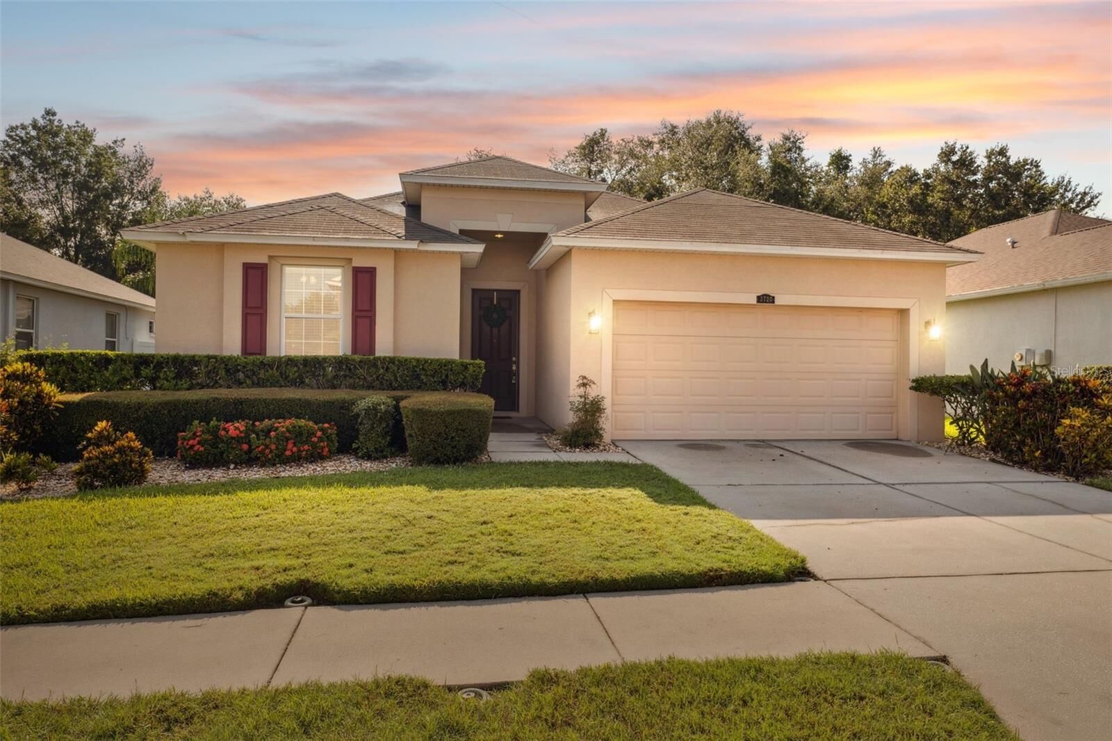 Property Photo:  3720 Grecko Drive  FL 33543 