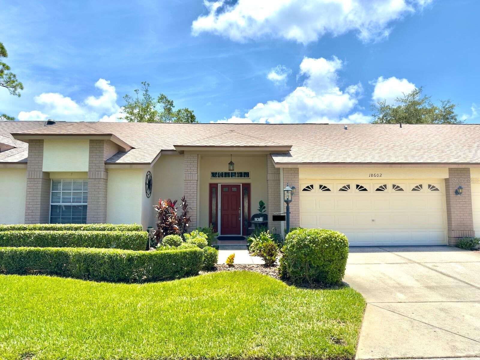 Property Photo: 18602 Bent Pine Drive FL 34667