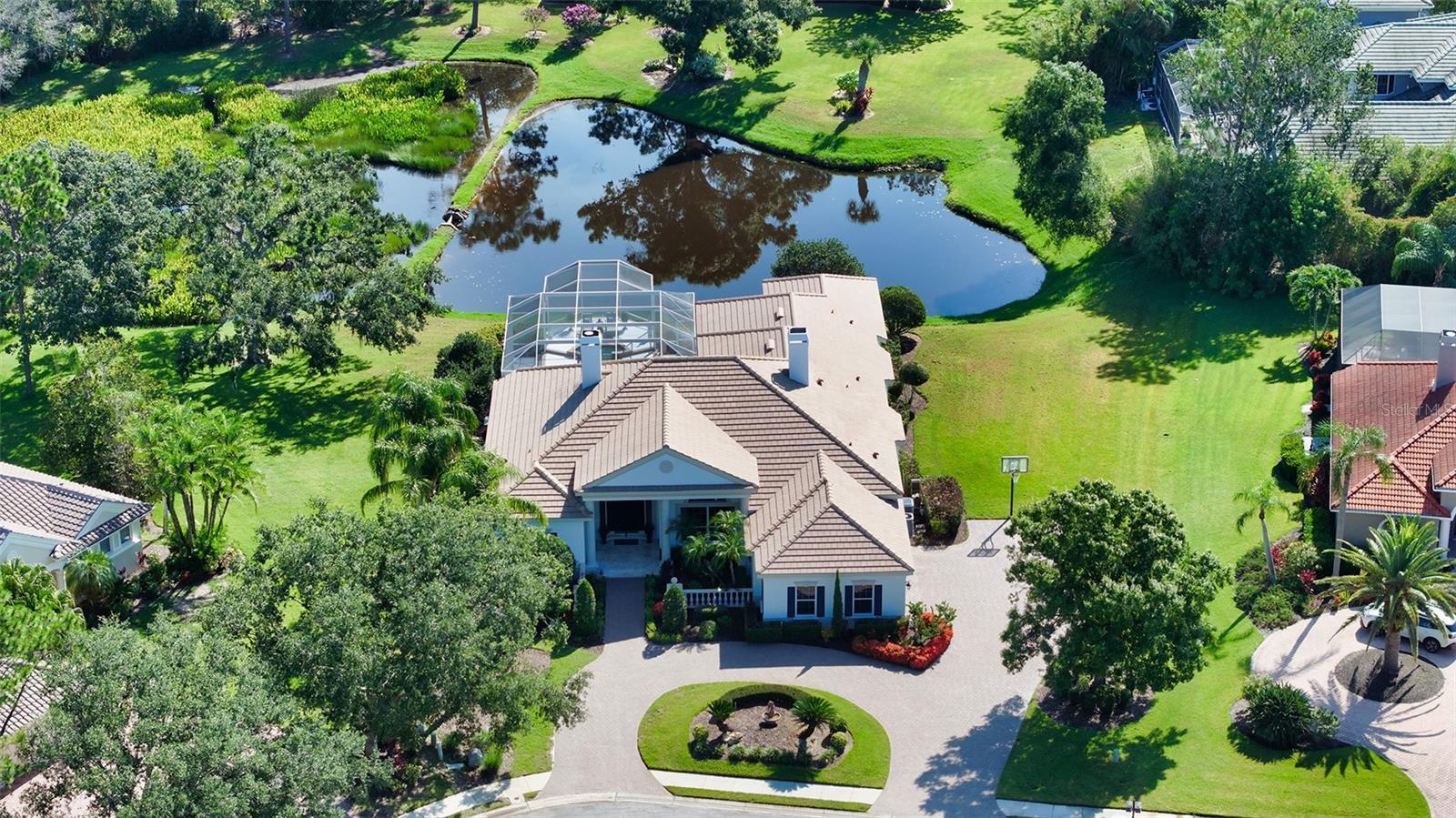 Property Photo: 6907 River Birch Court FL 34202