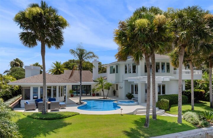 Property Photo:  1215 Commodore Drive  FL 32168 