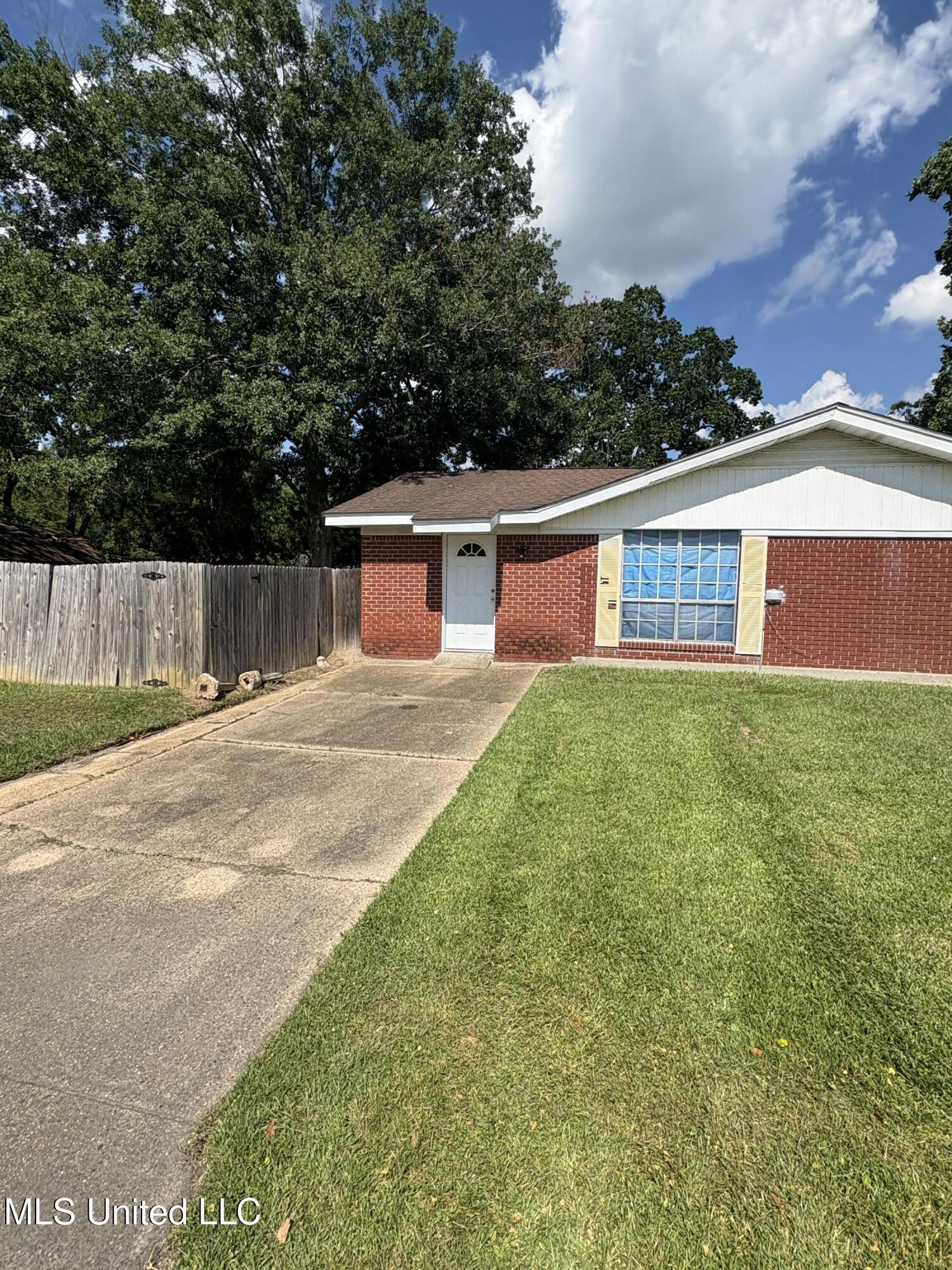 Property Photo: 3103 Baltimore Avenue MS 39581