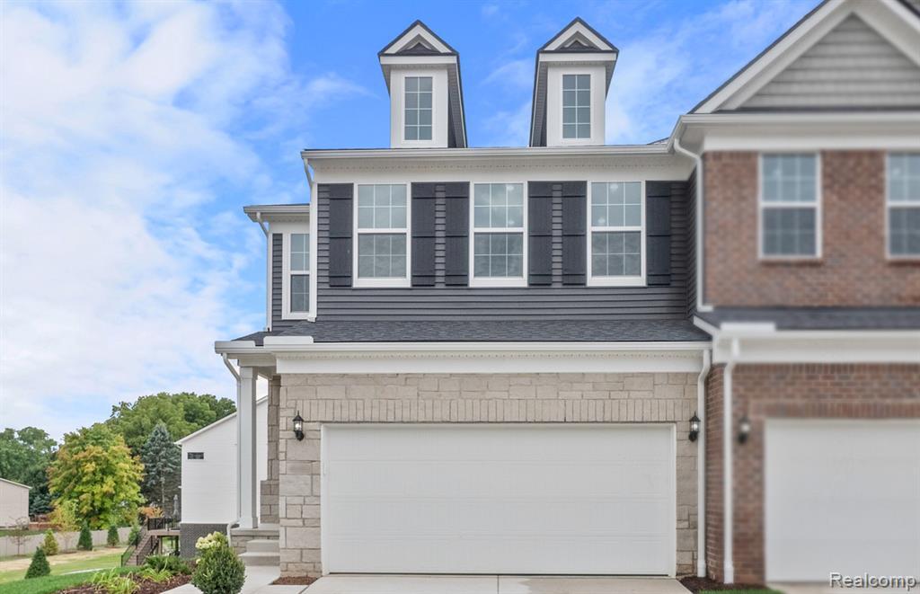 4058 Nottingham Circle  Clarkston MI 48346 1760 photo