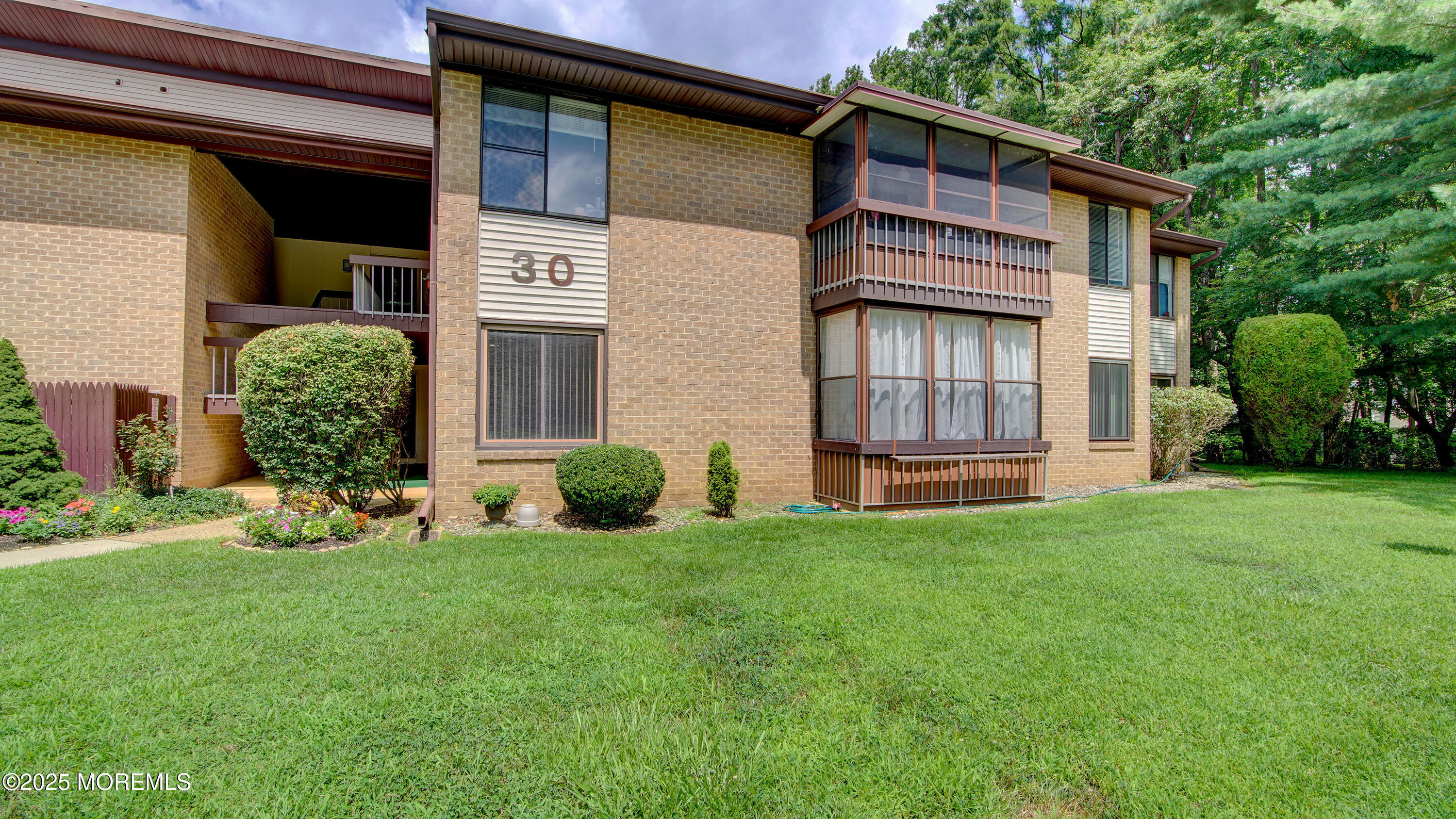 Property Photo:  30 Meadow Green Circle  NJ 07726 