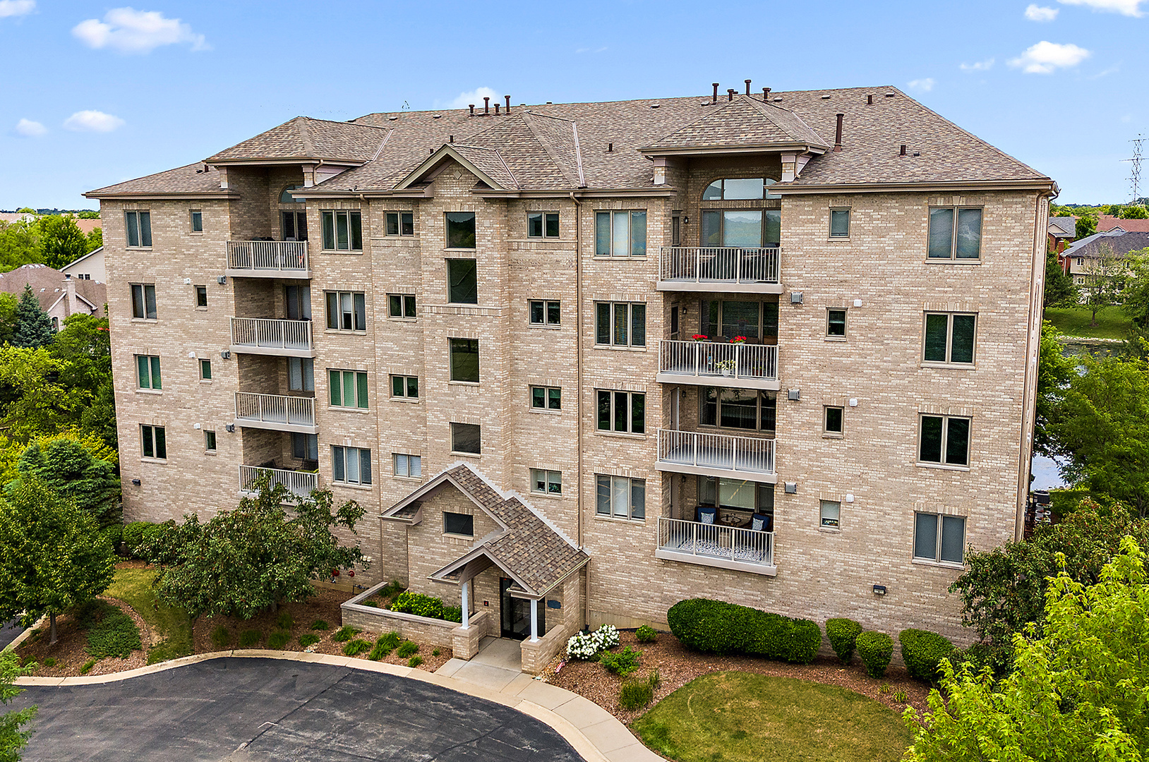 Property Photo:  11110 Waters Edge Drive 2A  IL 60467 