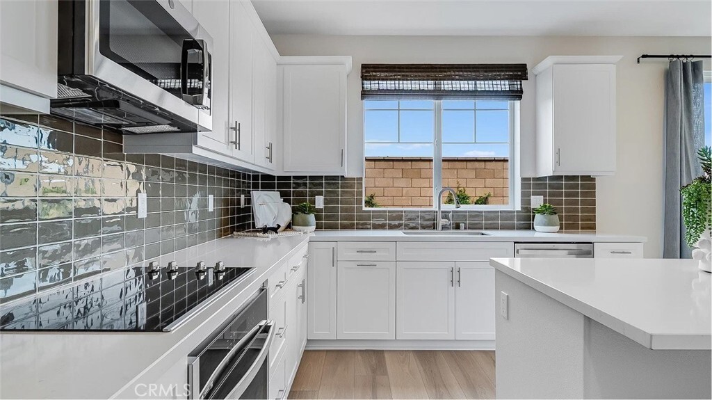 Property Photo:  2648 Birdsong Privado  CA 91761 