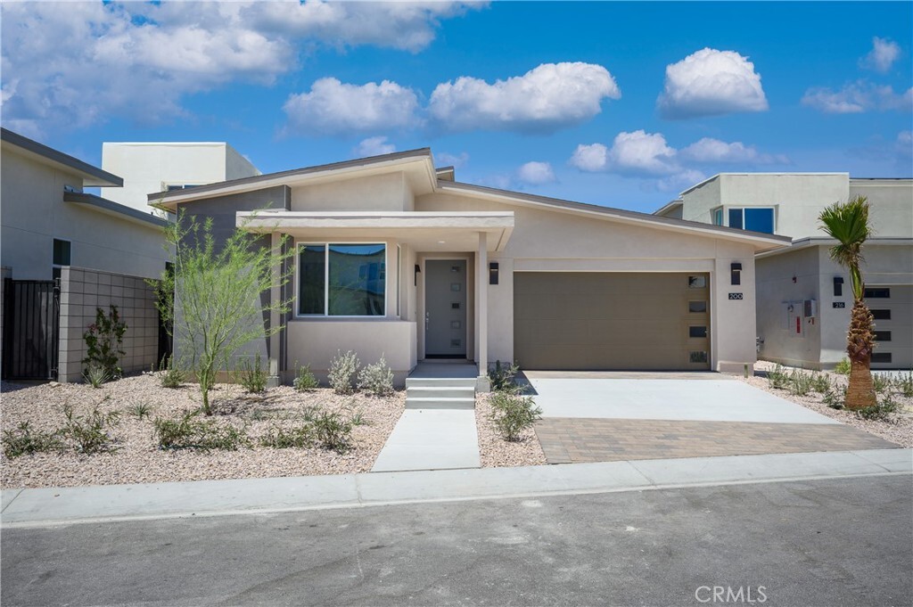 Property Photo:  200 Mustang Lane  CA 92262 