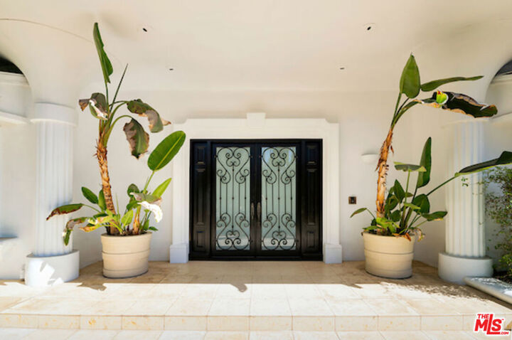 Property Photo: 716 N Beverly Drive CA 90210
