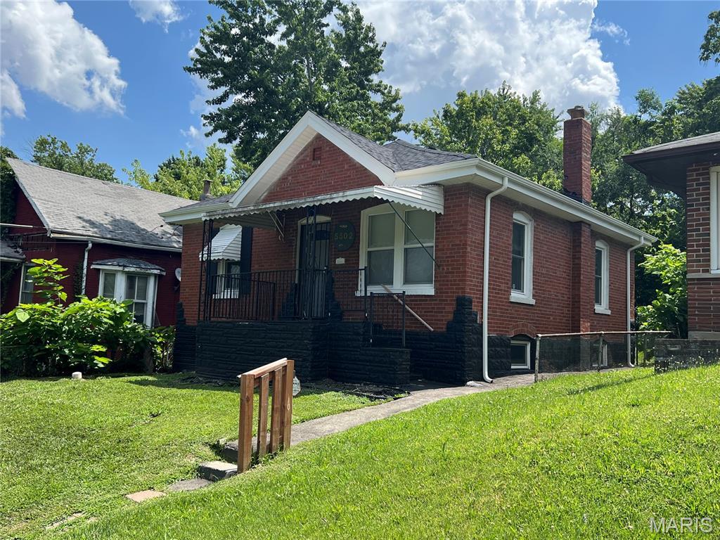 Property Photo: 5502 Helen Avenue MO 63136