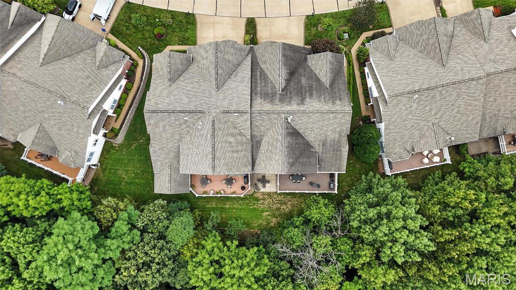 Property Photo: 724 Stonebluff Court MO 63005