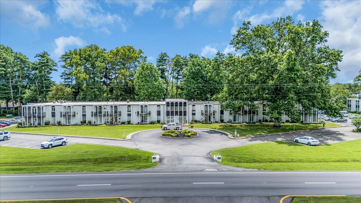 Property Photo: 1302 Doctor Martin Luther King Jr B 5 TN 37130