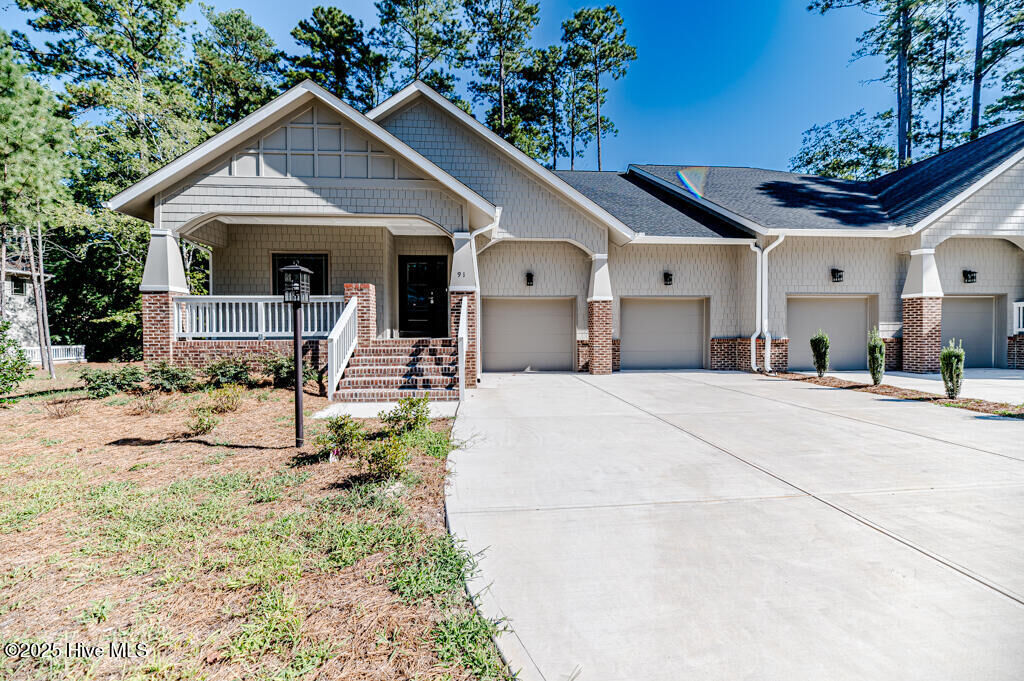 Property Photo:  91 Lamplighter Village Drive  NC 28374 