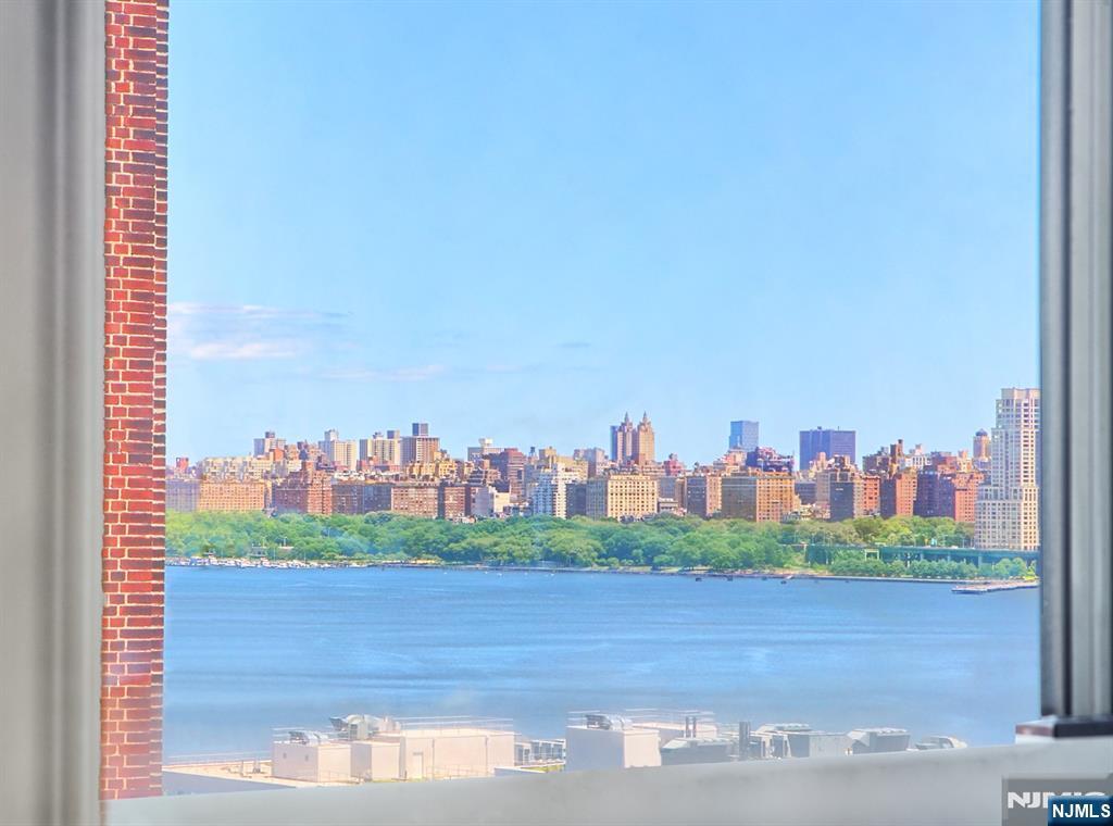 Property Photo: 875 Boulevard East Boulevard 17 NJ 07086