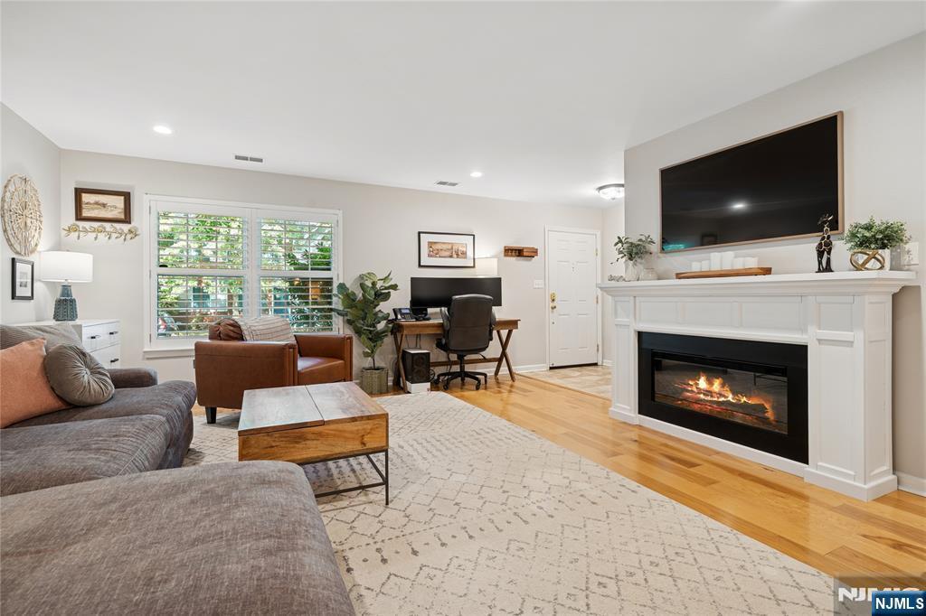 Property Photo: 2177 Kent Court NJ 07430