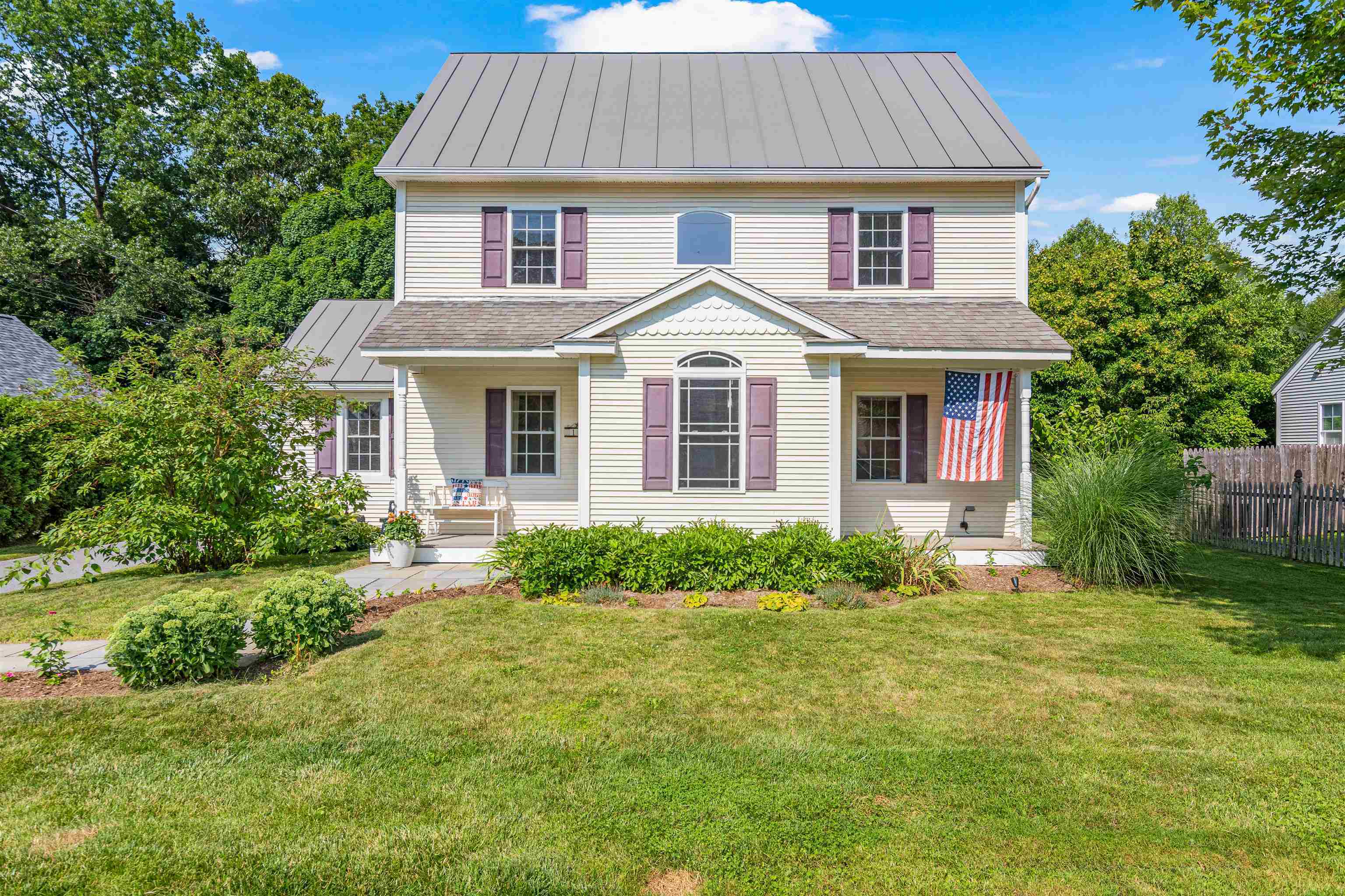 Property Photo:  14 Arlington Street  VT 05452 
