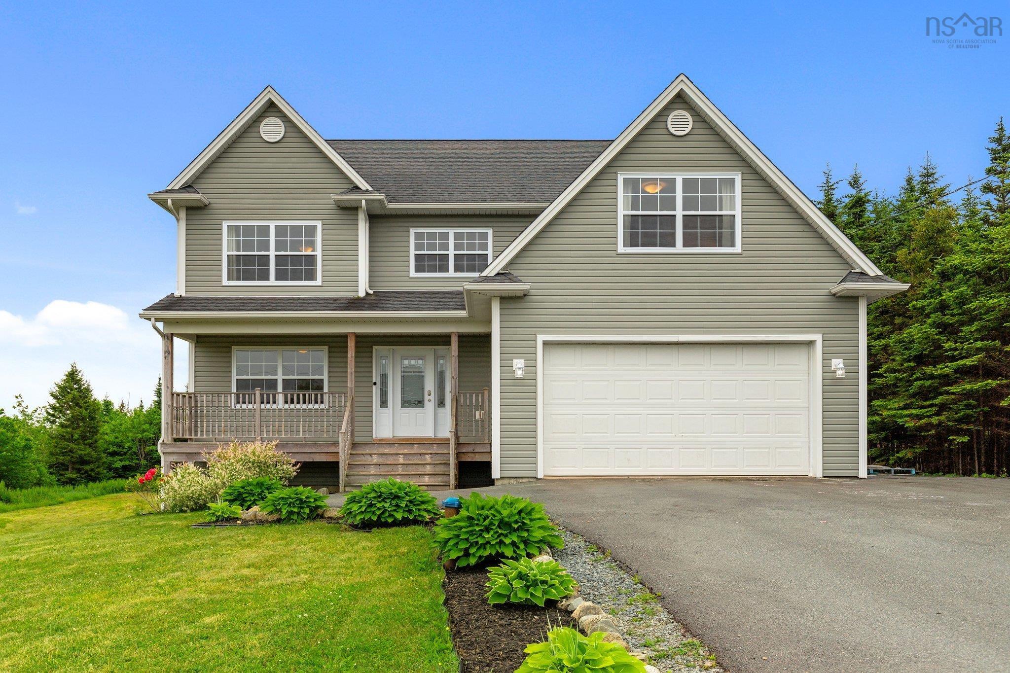 Property Photo: 33 Bali Terrace NS B3E 0A4