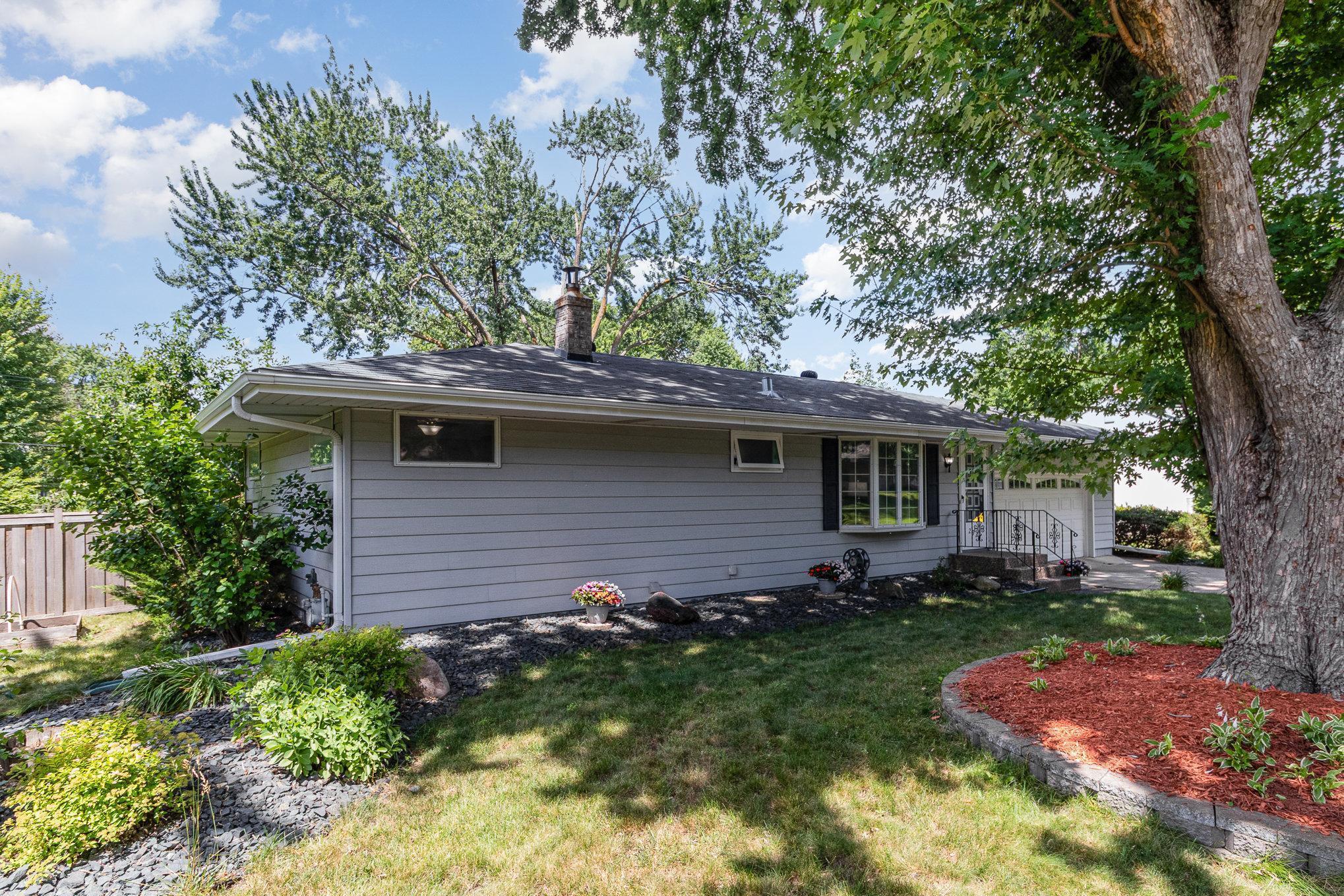 Property Photo: 2927 Marion Street MN 55113