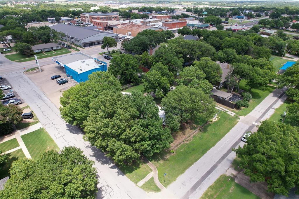 Property Photo:  114 S 6th Street  TX 76065 