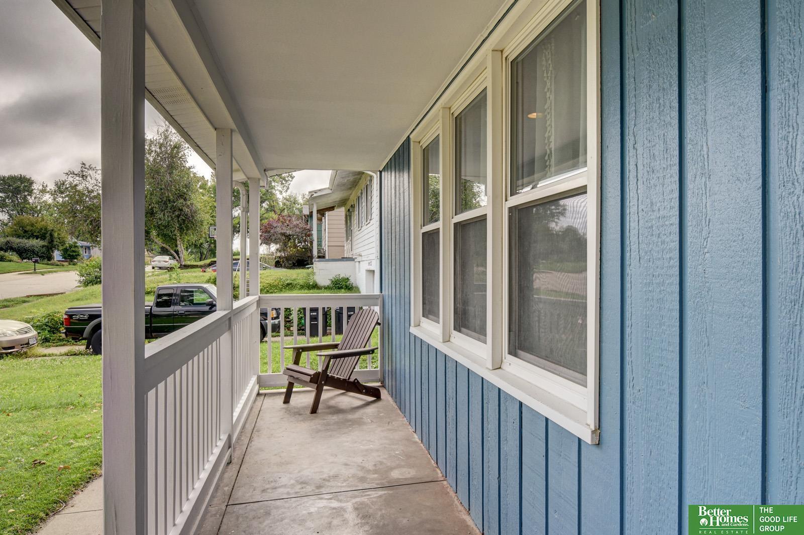 Property Photo: 9929 Evans Street NE 68134