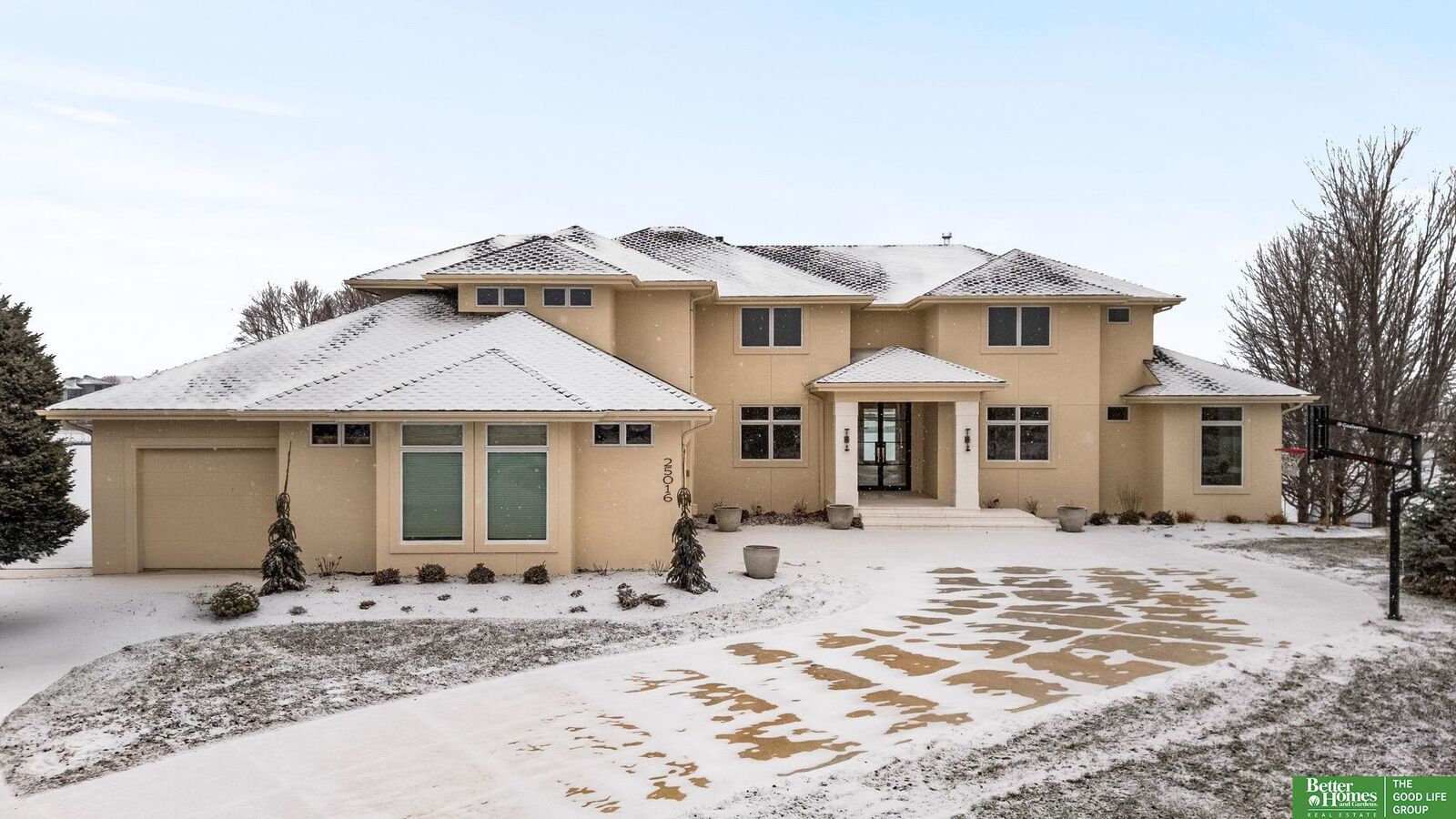 Property Photo: 25016 Emile Circle NE 68069