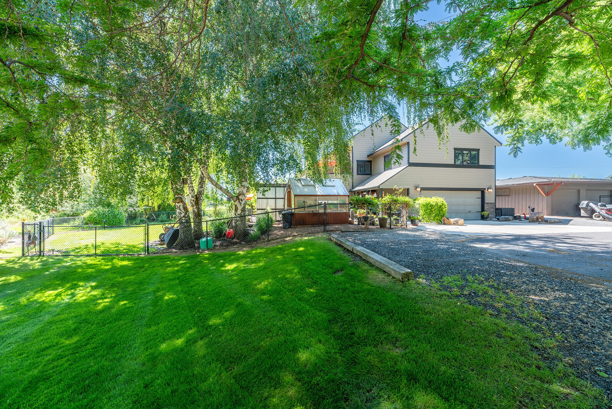 Property Photo: 101 NE Marmot Lane OR 97754