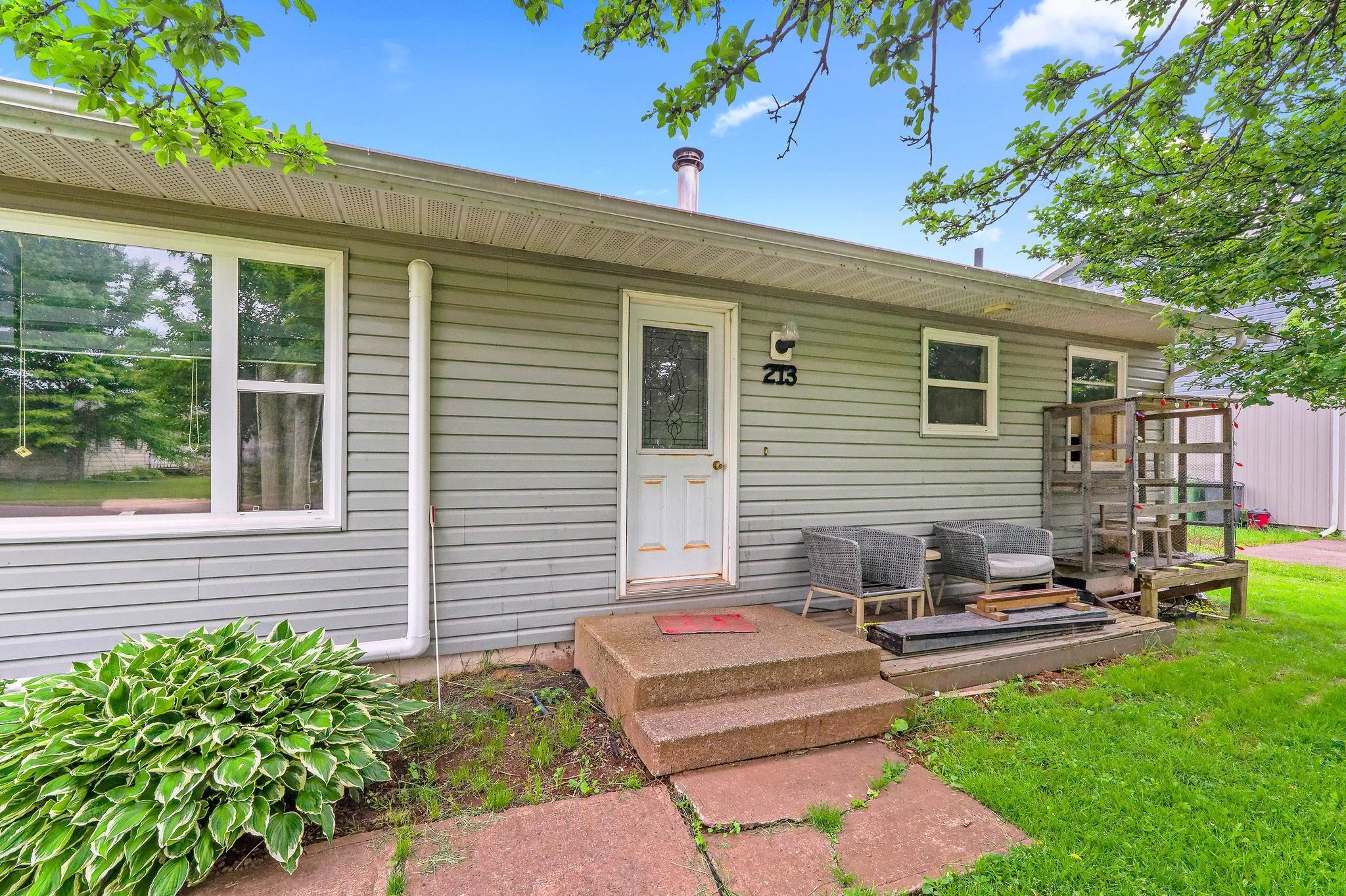 Property Photo:  213 Patterson Drive  PE C1A 8J2 